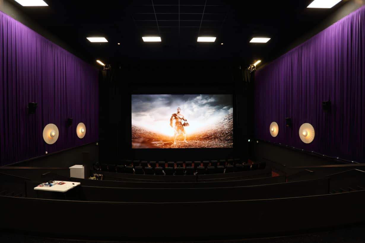 Màn hình LED rạp chiếu phim